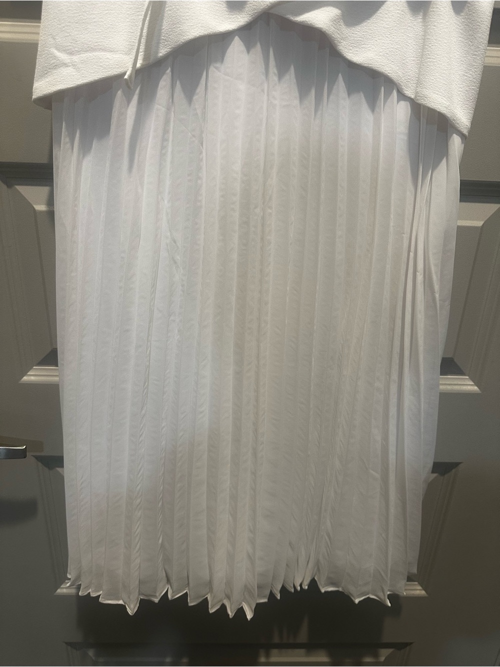 White Collared Pleated Midi Dress - Picture 3 of 9
